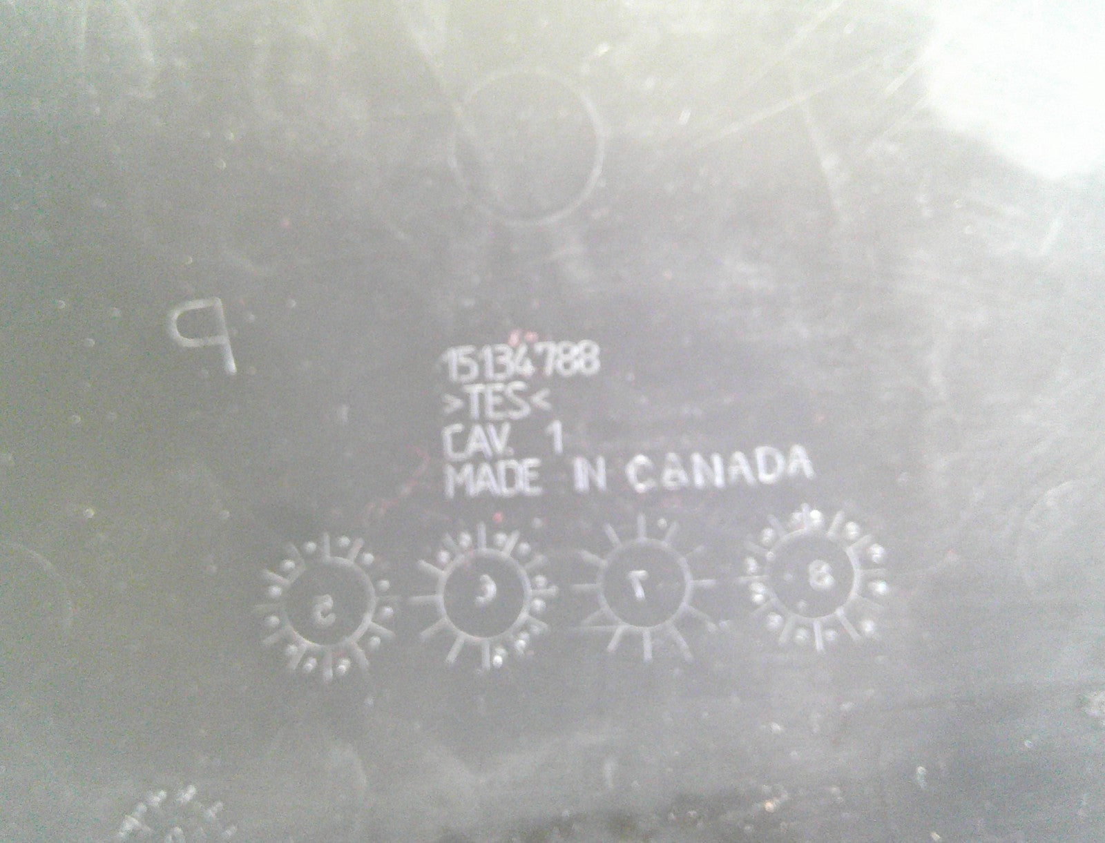 07 - 14 Yukon Tahoe Front Floor Compartment Console Mat 15134788 B10 - RarePartsFinder.Com