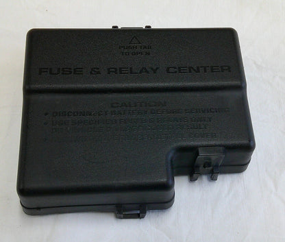 2000 - 2005 DODGE NEON ENGINE COMPARTMENT FUSE RELAY COVER LID B6 - RarePartsFinder.Com