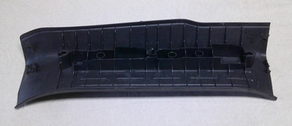 06-14 Honda Ridgeline Rear LH Driver  Sill Step Molding Black 84261-SJC-A01ZB B2