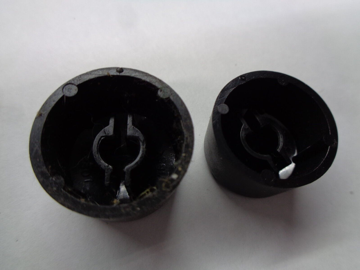 2013 TOYOTA HIGHLANDER RADIO STEREO TUNER KNOB SET GENUINE OEM FREE SHIPPING!
