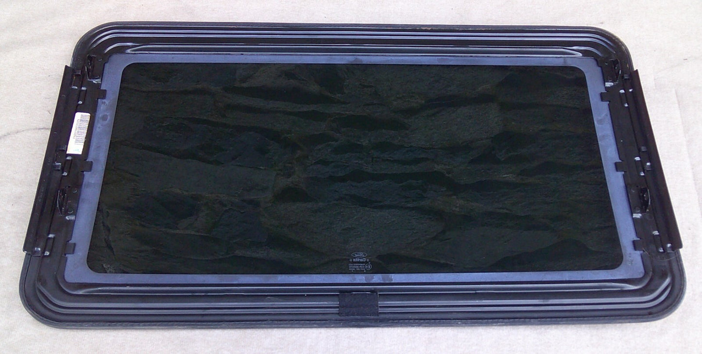 2006 - 2011 LINCOLN TOWN CAR OEM FACTORY SUNROOF GLASS FREE SHIPPING! - RarePartsFinder.Com