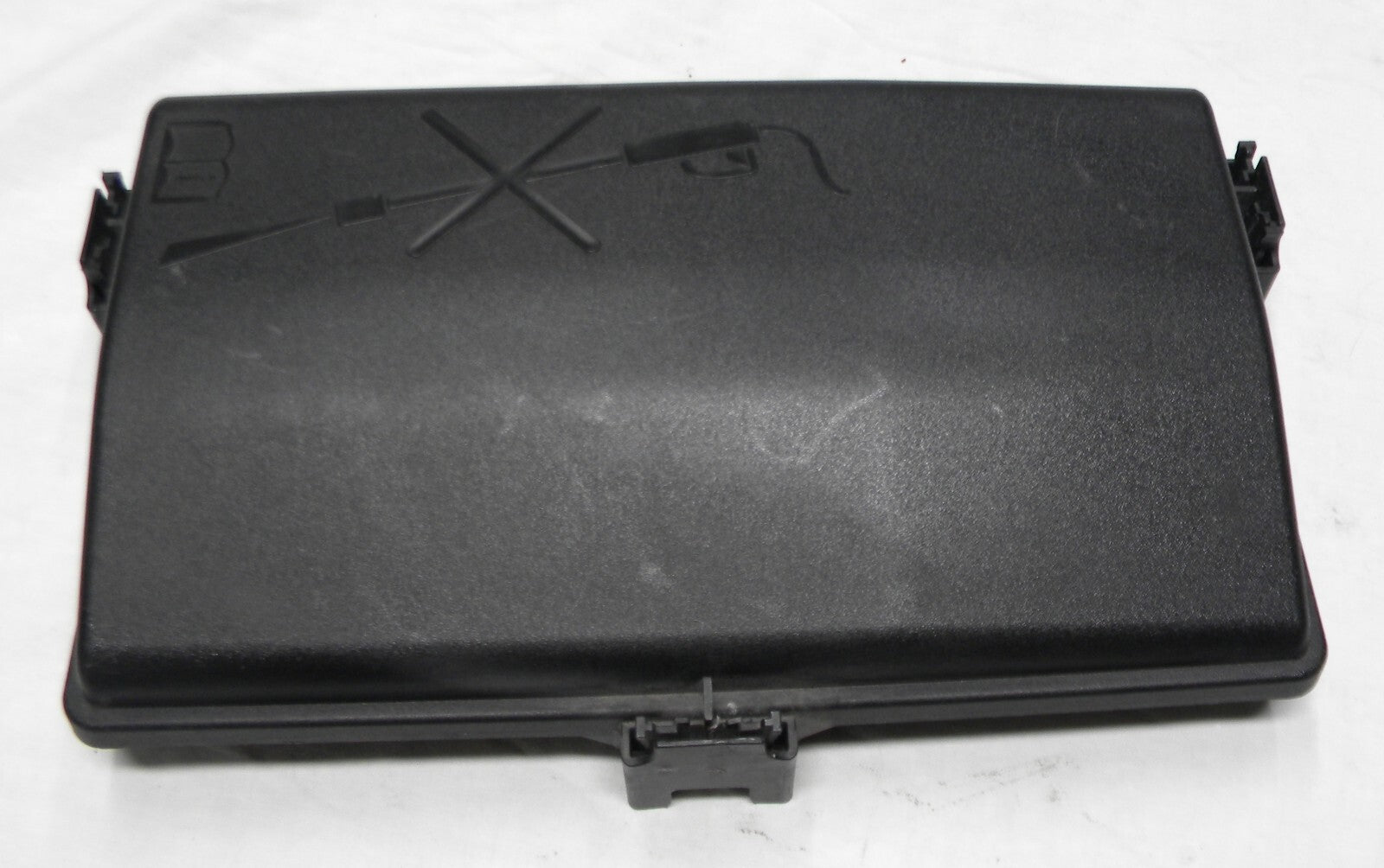 2011 - 2016 OEM Chevy Cruze Engine Fuse Relay Box Cover Lid Cap Only 96999740 R2 - RarePartsFinder.Com