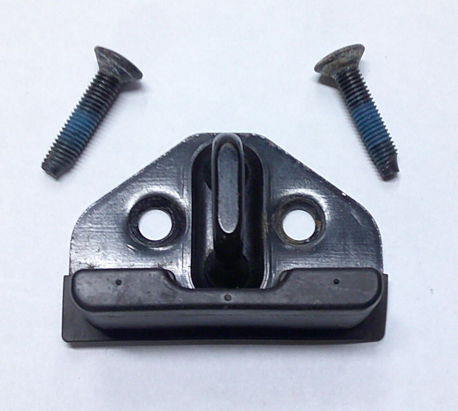 EDGE MKX TAURUS X TRUNK LID STRIKER w/ BOLTS 7A1Z-7843252-A OEM FREE SHIPA17 - RarePartsFinder.Com