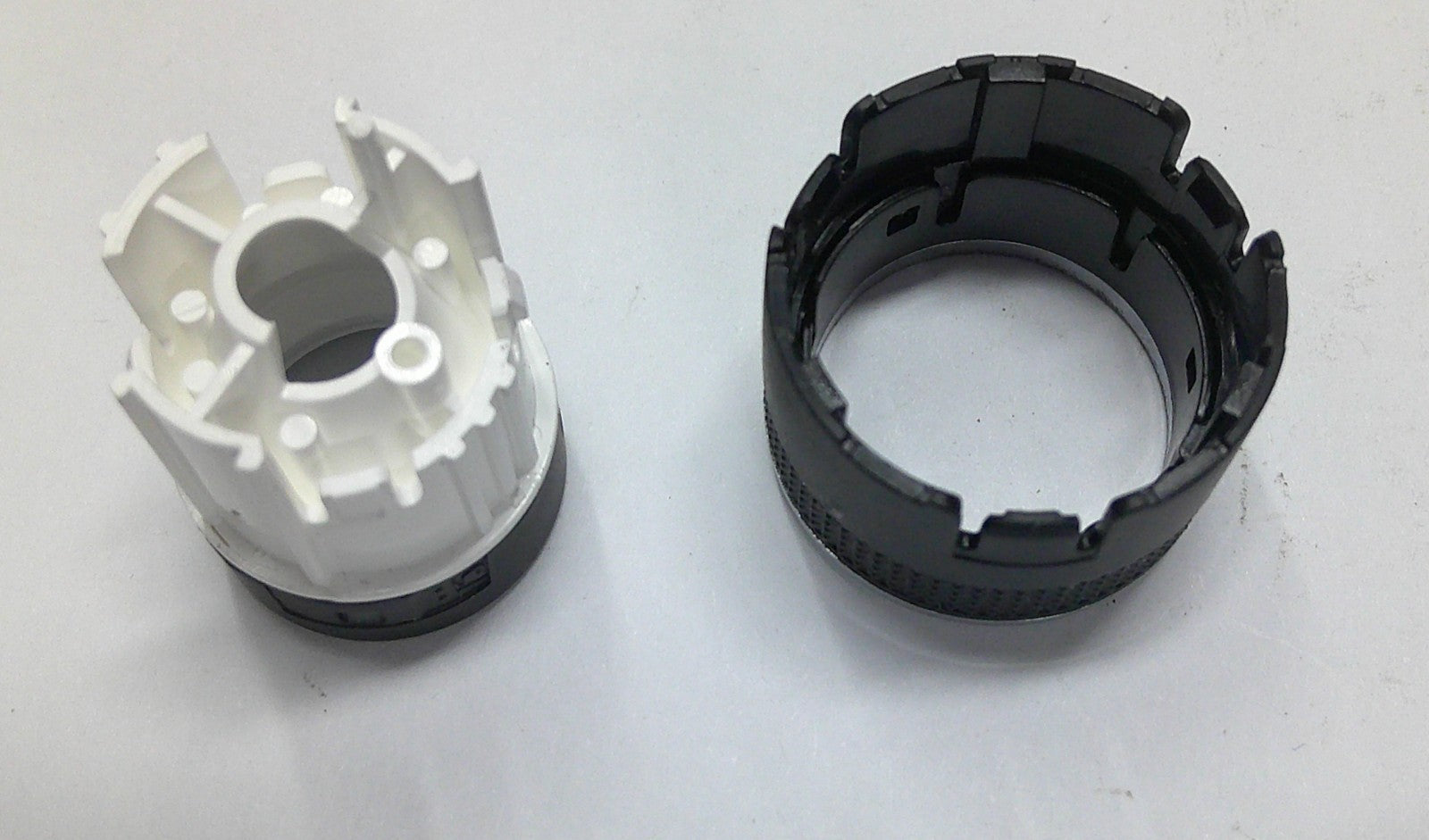 2017 NISSAN VERSA RADIO STEREO CONTROL VOLUME TUNER KNOB SET OEM 28185‑3VY0A - RarePartsFinder.Com