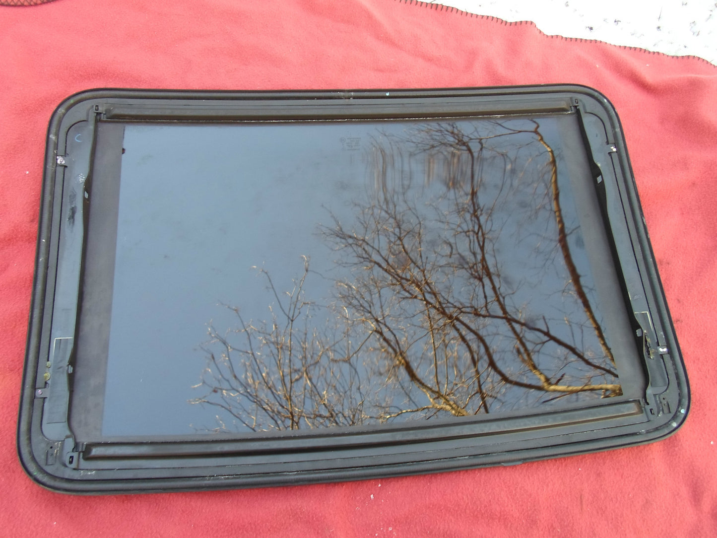 2000 - 2005 MITSUBISHI ECLIPSE OEM SUNROOF GLASS  NO ACCIDENT! FREE SHIPPING! - RarePartsFinder.Com