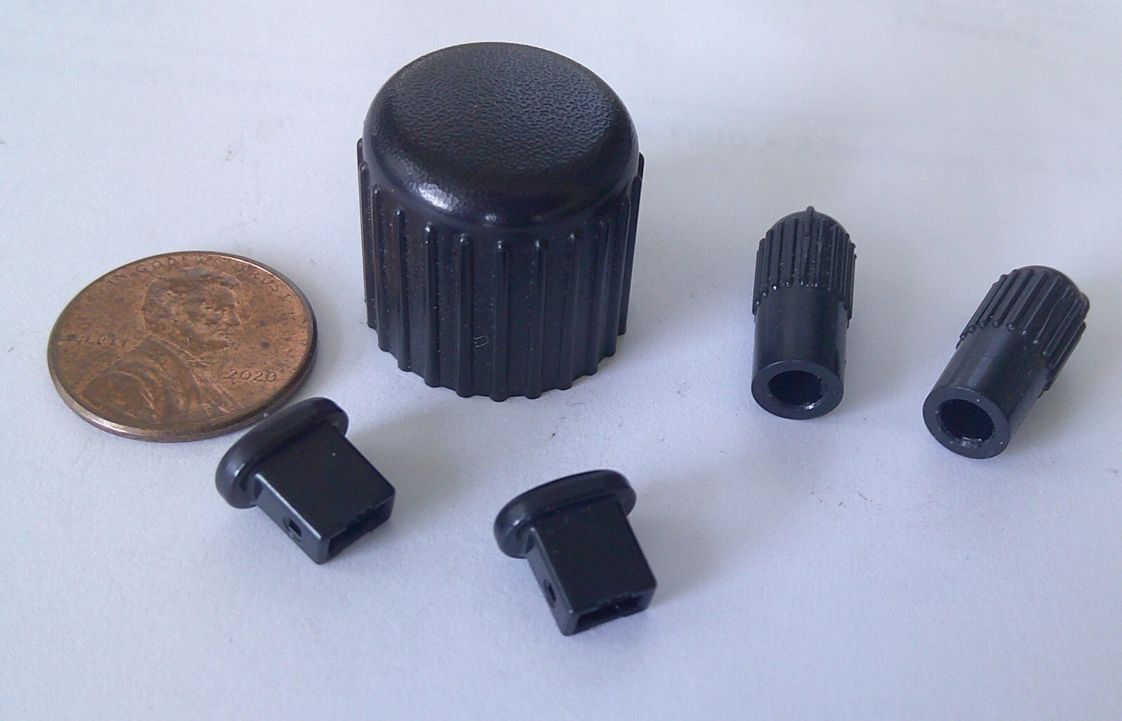01 - 05 CHRYSLER PT CRUISER RADIO STEREO TUNER KNOB OEM SET FREE SHIPPING! - RarePartsFinder.Com