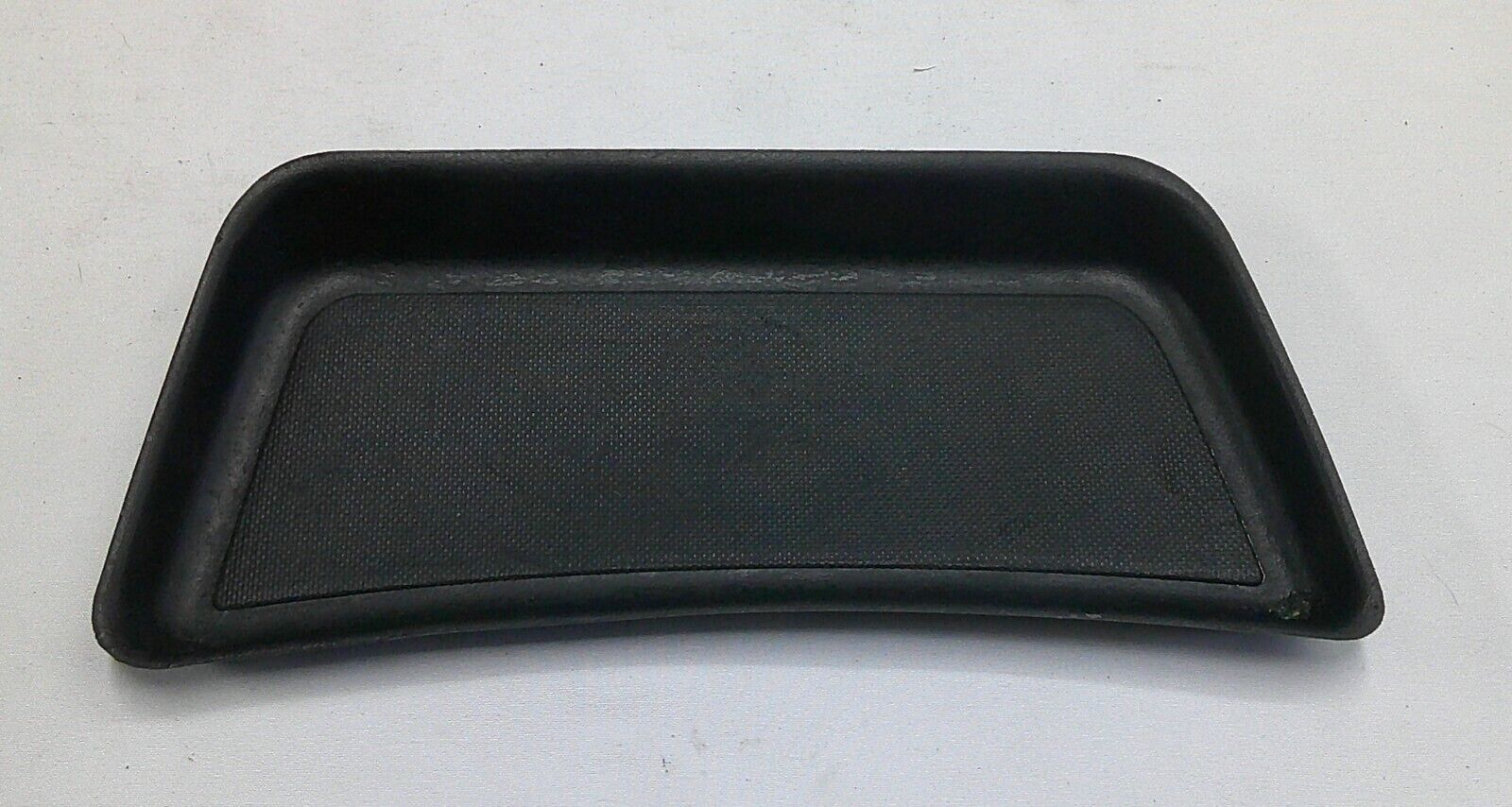 1999 - 2004 Jeep Cheroke OEM Console Tray Liner Rubber Mat 55196669-AB A17 - RarePartsFinder.Com
