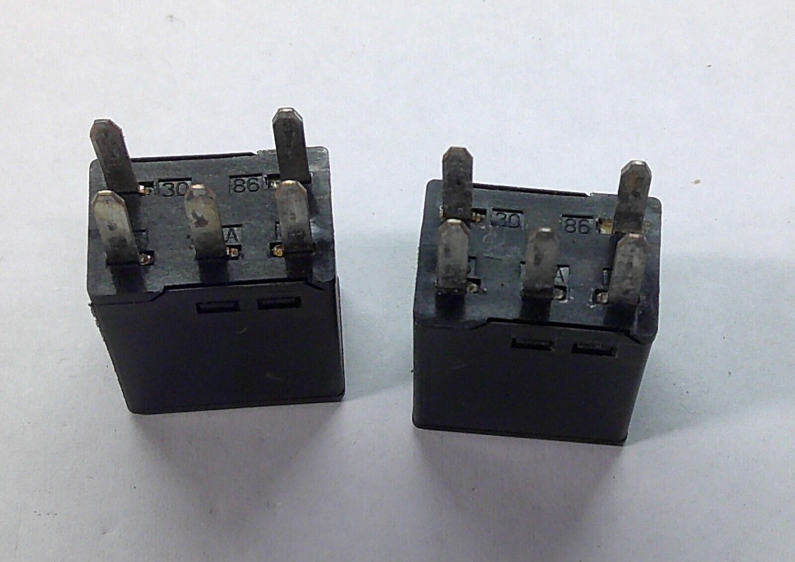 GM OEM TYCO RELAY SET VJ28-95F24-Z08 1 WARRANTY TESTED FREE SHIPPING GM2 - RarePartsFinder.Com