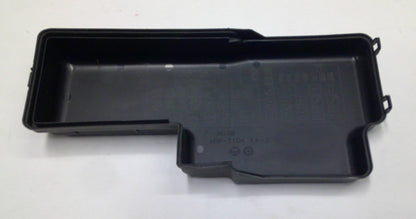 2004 - 2006 Toyota Camry OEM Relay Fuse Engine Compartment Cover 82663-06030 R3