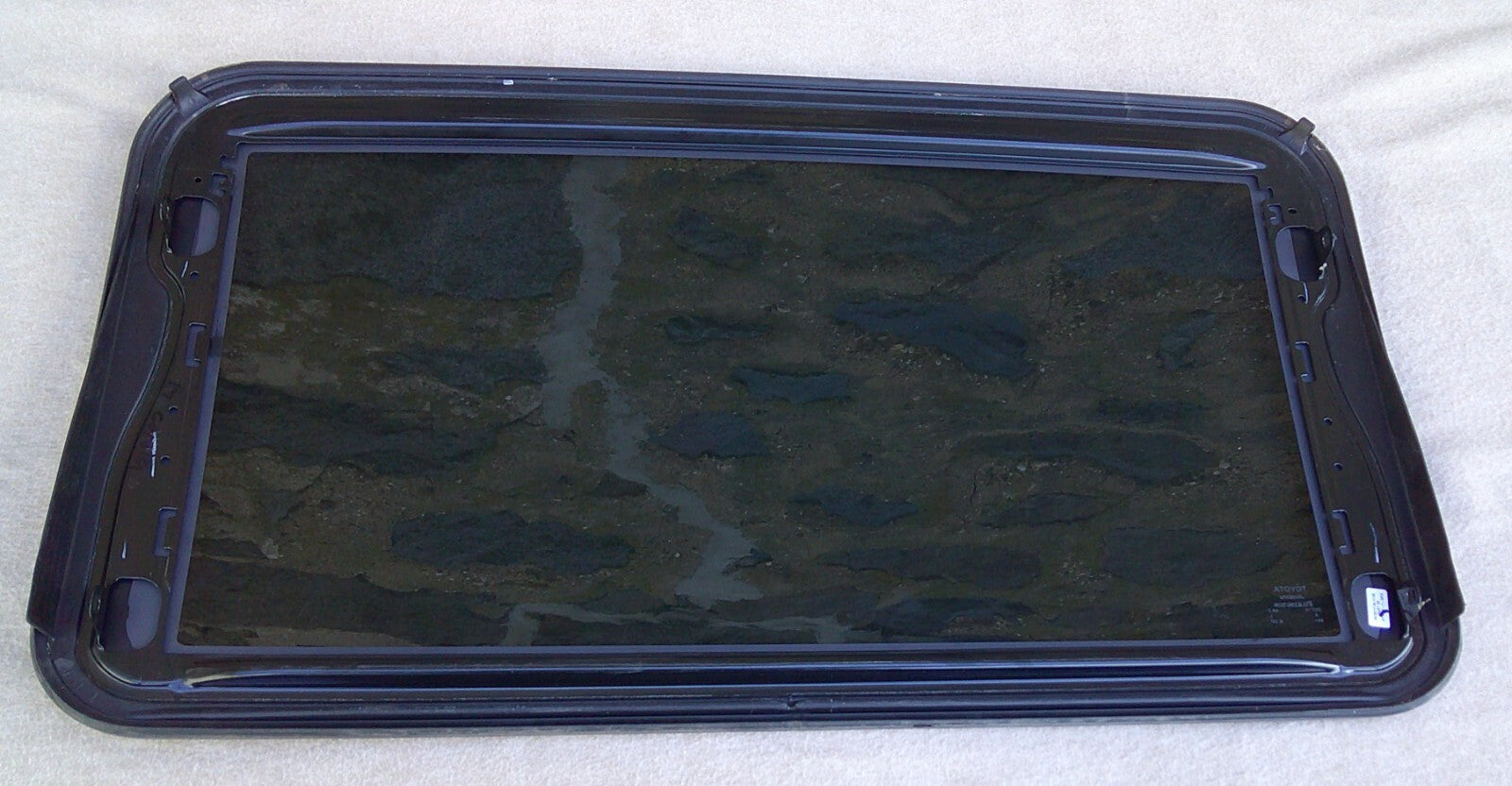 2014 - 2019 TOYOTA COROLLA OEM FACTORY SUNROOF GLASS PANEL NO ACCIDENT! - RarePartsFinder.Com