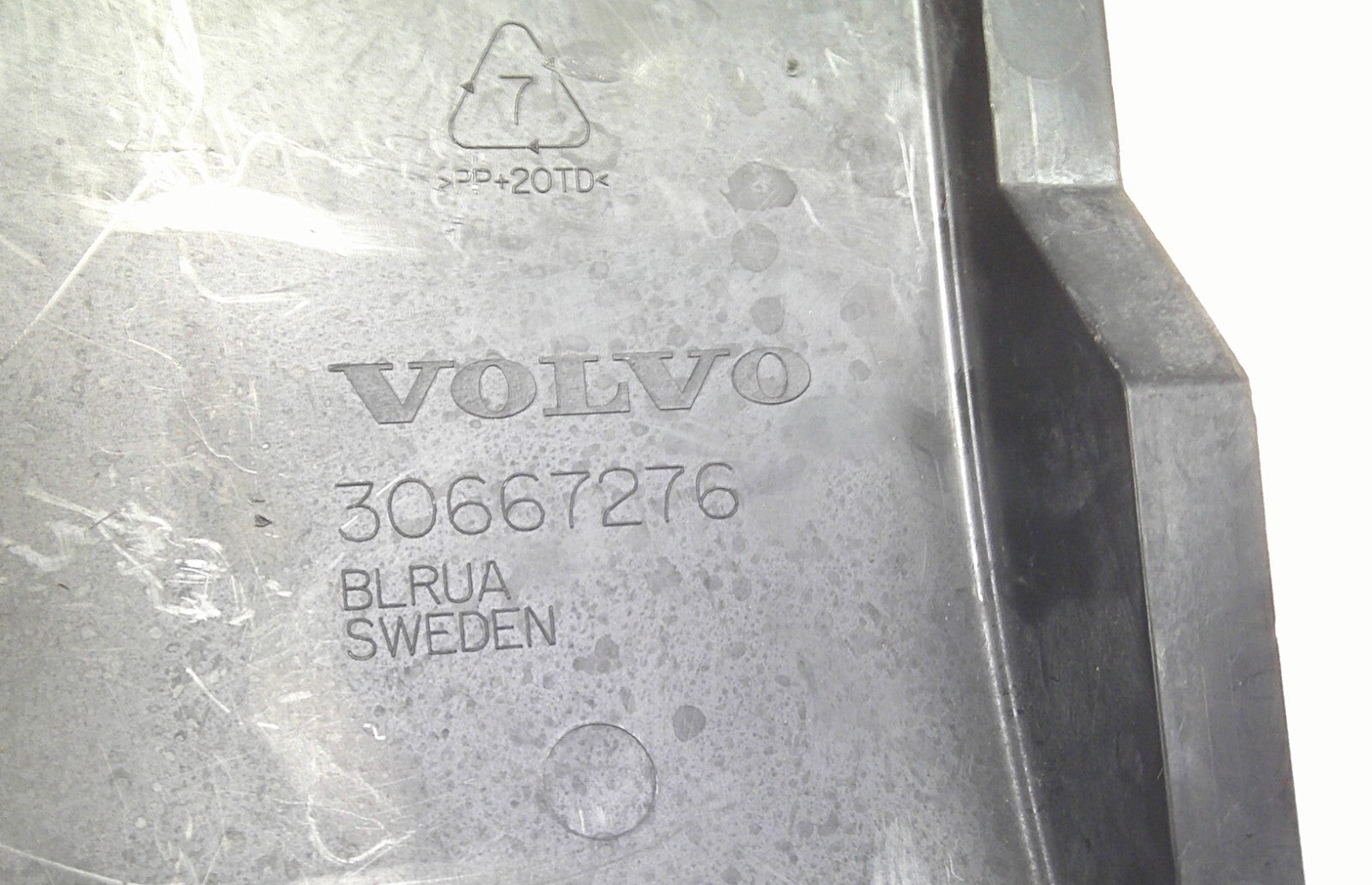 Volvo 30667276  30795183  Battery Cover OEM Free Shipping B4 - RarePartsFinder.Com