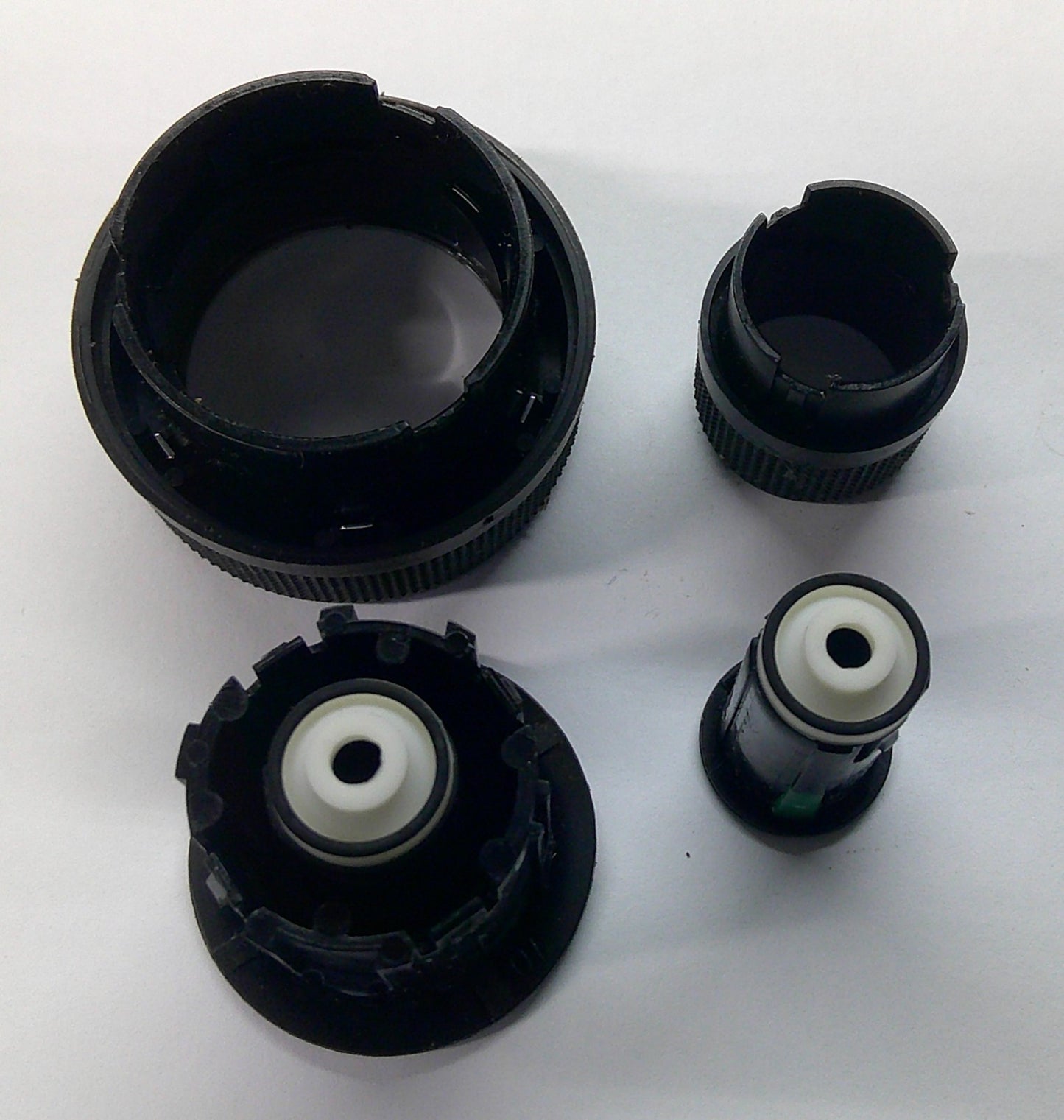 2009 GMC YUKON RADIO STEREO CONTROL KNOB SET 20968152 OEM
