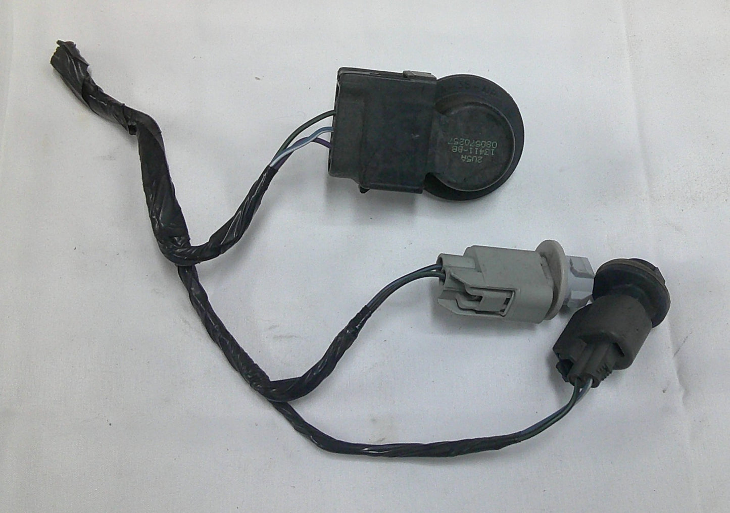 2006 - 2010 Ford Explorer Tail Light Pigtail Wire Harness OEM  A10