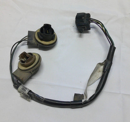 1994 - 2001 Dodge Ram Socket Rear Taillight Brake Plug Pigtail 56020077 56021369  A10