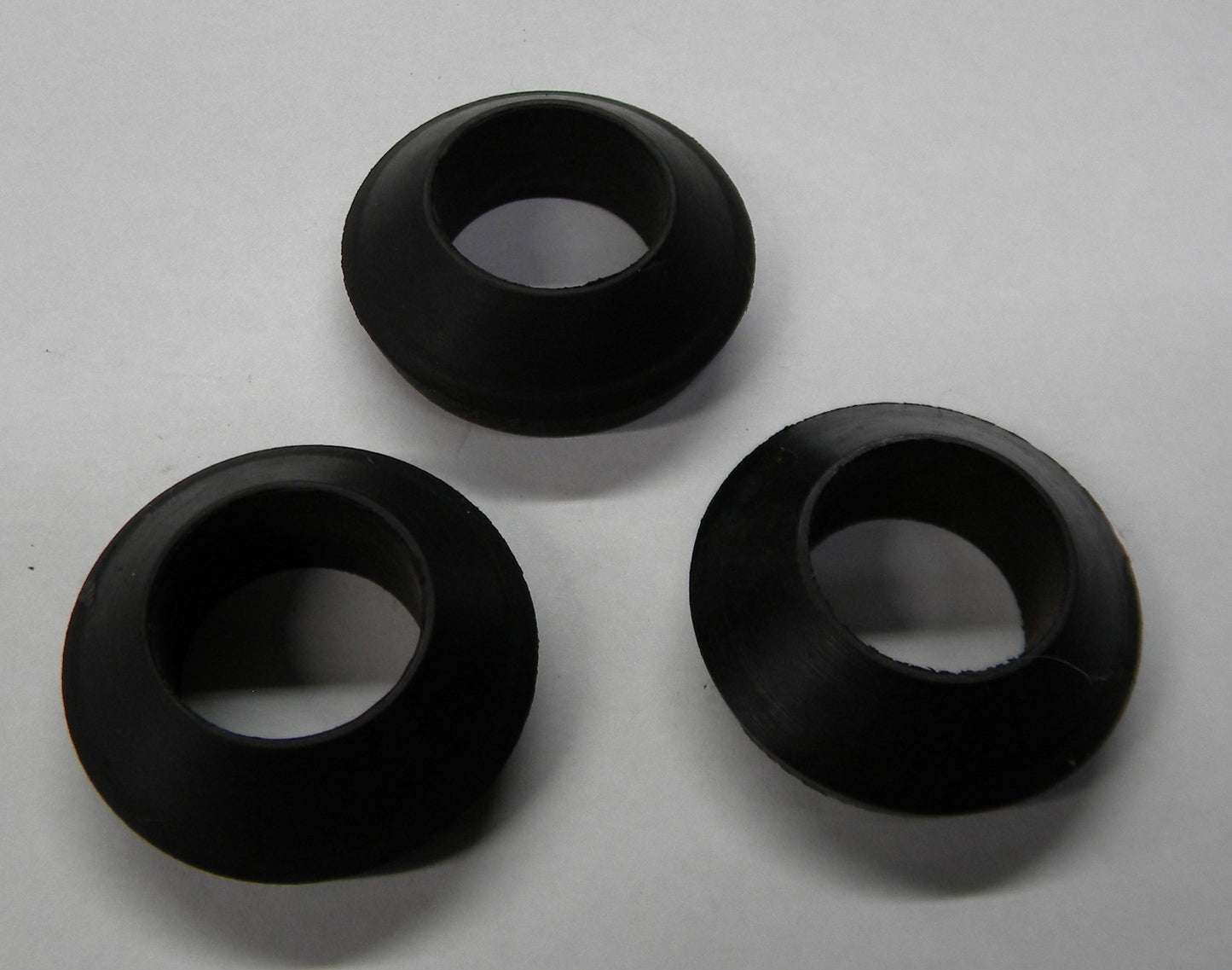3x Mercury Marine Quicksilver Shock Absorber Upper Rubber Bushing 23-32171 MP1