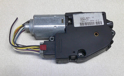 03 - 10 PT CRUISER 03 - 07 JEEP LIBERTY OEM SUNROOF MOTOR 05096260AA