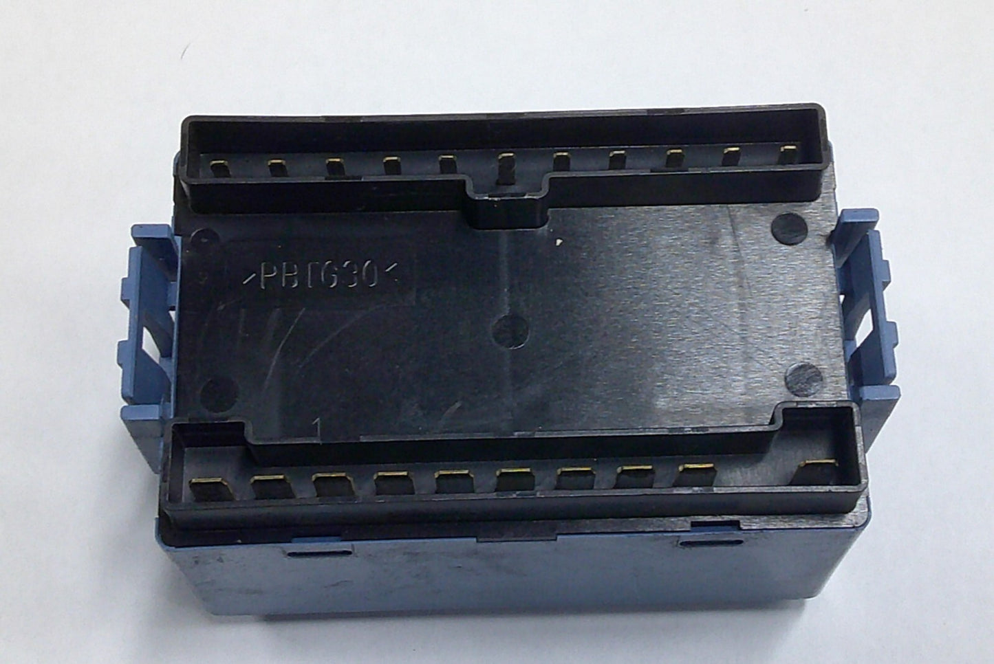 MITSUBISHI MONTERO FRONT ECU RELAY UNIT MR515653 OEM TESTED FREE SHIPPING!