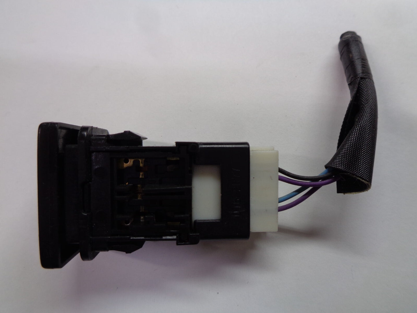 2007-2011 Toyota Camry ECO Heat / Cool Switch Button Tested OEM FREE SHIP A1