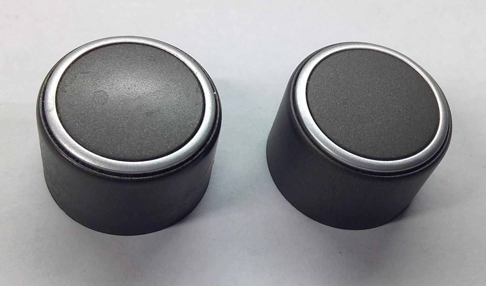 05 - 10 HYUNDAI AZERA RADIO STEREO TUNER CONTROL KNOB OEM 96163-3L000-B9 - RarePartsFinder.Com