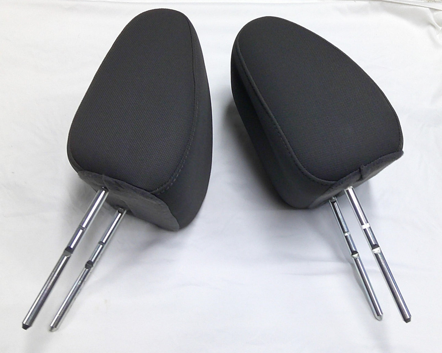 04 - 08 Ford F-150 Headrest Head Rest Set Dark Gray Cloth OEM 4L3Z-18611A08-BBC
