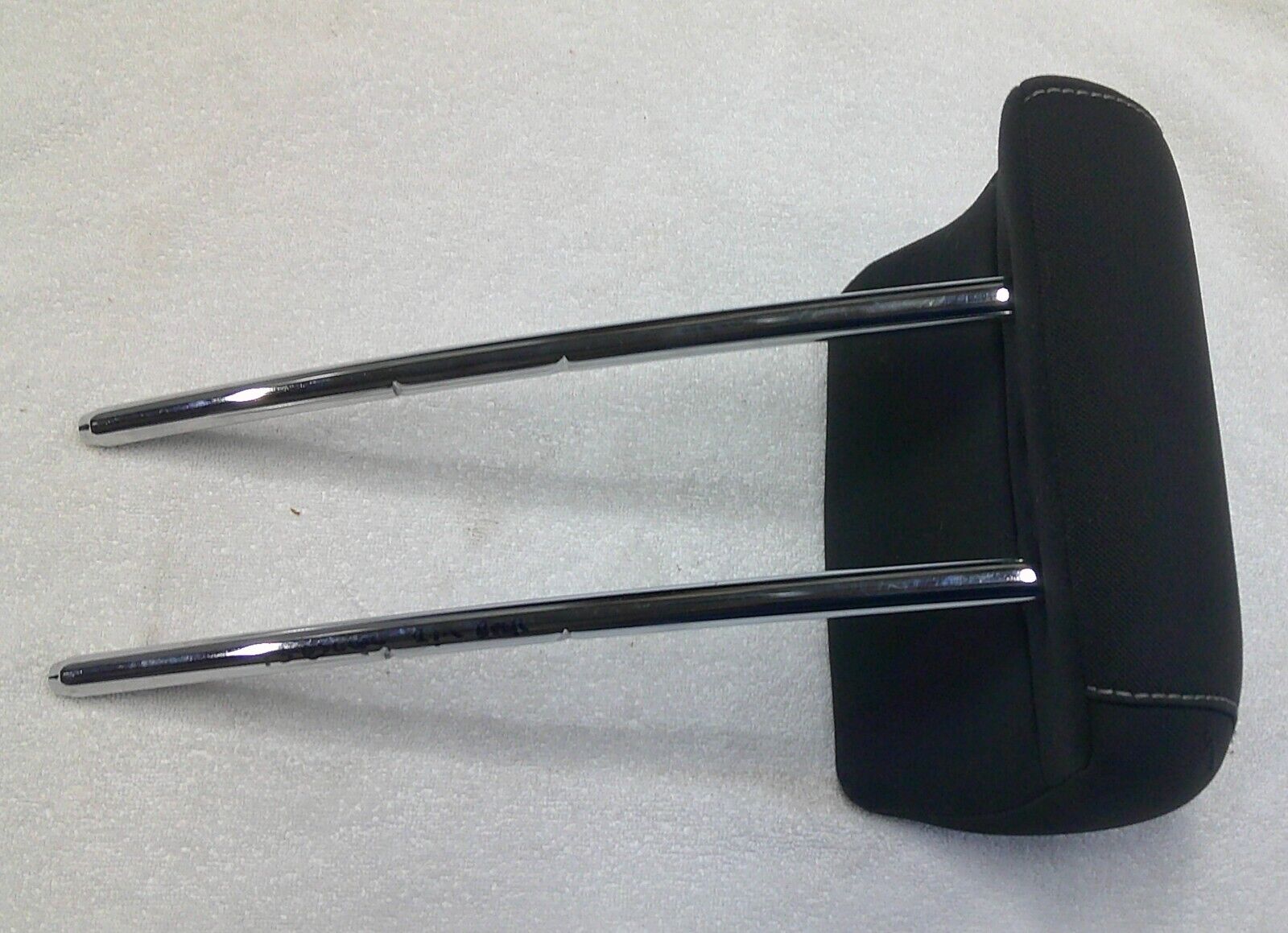 13 - 16 FORD ESCAPE REAR CENTER HEADREST HEAD REST BLACK CLOTH OEM FREE SHIP - RarePartsFinder.Com