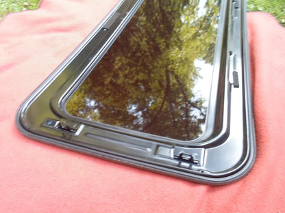 2007 MAZDA 6  OEM FACTORY YEAR SPECIFIC SUNROOF GLASS FREE SHIPPING!