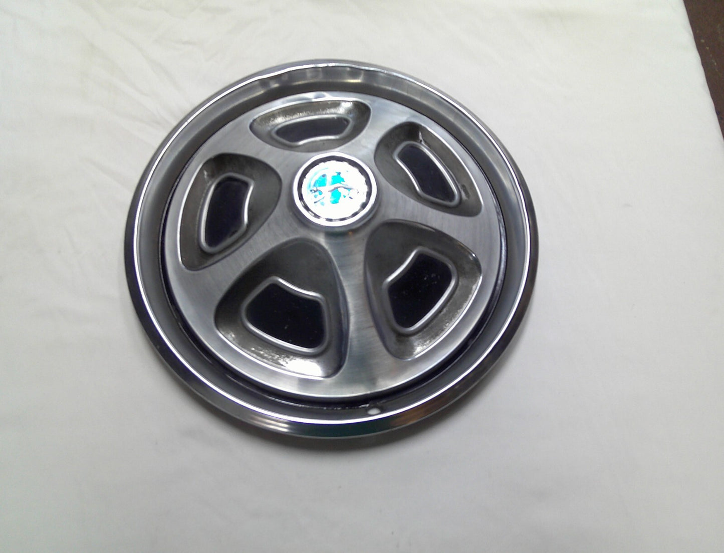 Mercury Cougar Hub Cap 14 inch NOT PERFECT SEE PICS Free Shipping! M4