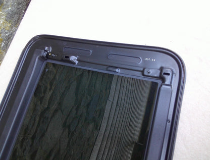 1998 LEXUS GS400 OEM FACTORY YEAR SPECIFIC SUNROOF GLASS FREE SHIPPING!