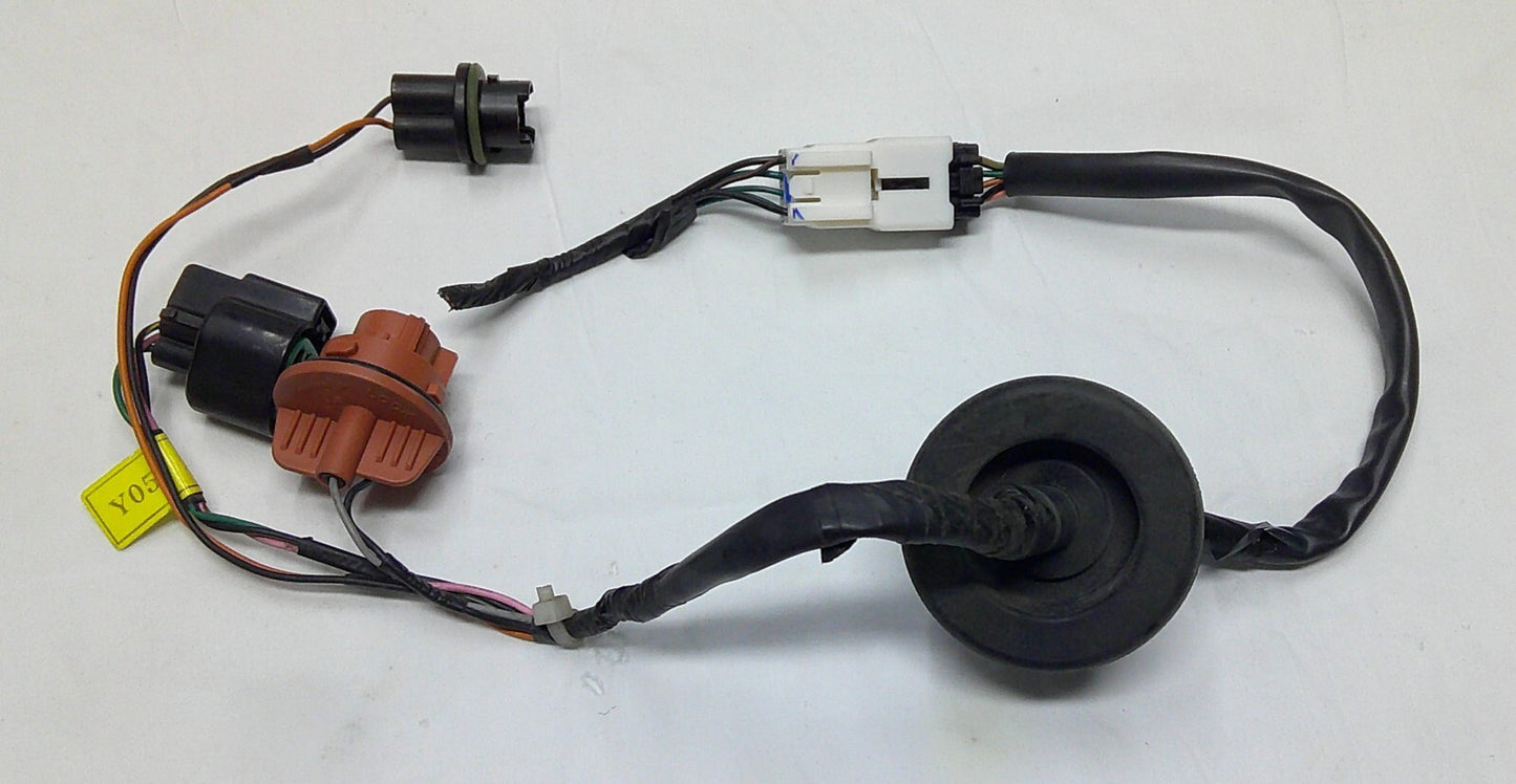 17 Hyundai Elantra Dr Socket & Wire Right Rear Taillight Brake Plug Pigtail A10