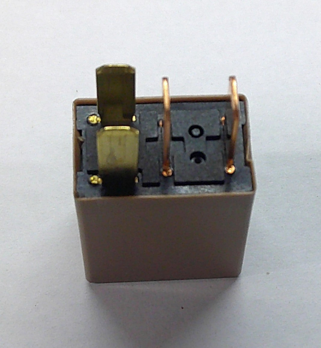 HYUNDAI  KIA OMRON DC12V 35A 95220-2S000 RELAY OEM TESTED 1 YEAR WARRANTY  HY1