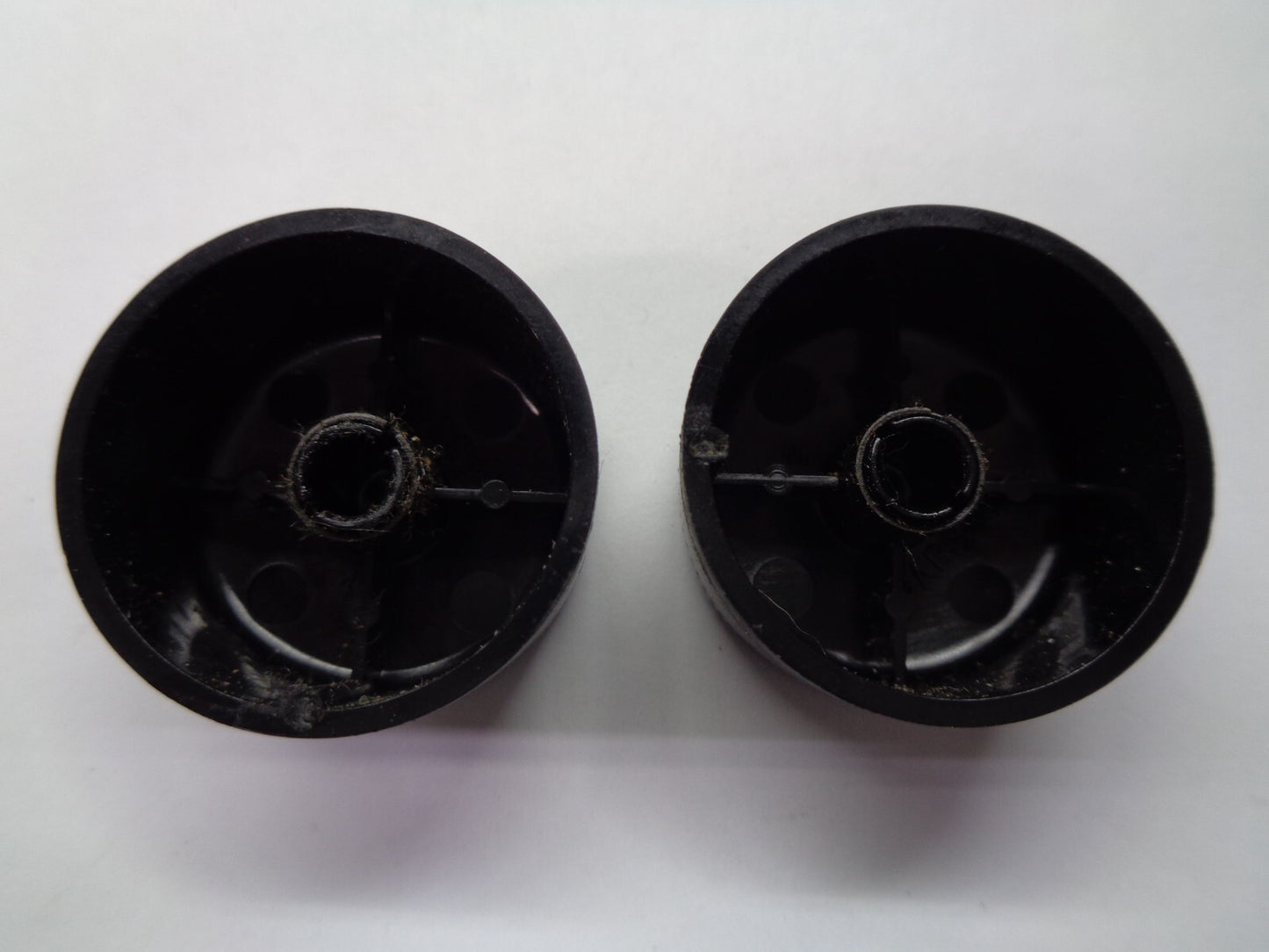 00 01 02 03 04 05 HONDA CRV STEREO RADIO TUNER KNOB SET OEM