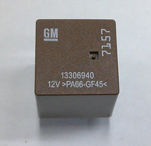 USA SELLER GM OEM  RELAY 13306940  1 YEAR WARRANTY TESTED  GM12