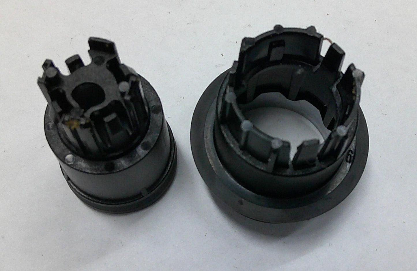 2015 - 2018 DODGE JOURNEY  RADIO STEREO TUNER KNOB SET  OEM FREE SHIPPING!