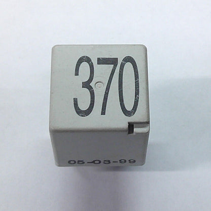 USA SELLER VW AUDI  370 8D0951253 RELAY TESTED 1 YEAR WARRNTY FREE SHIP VW1