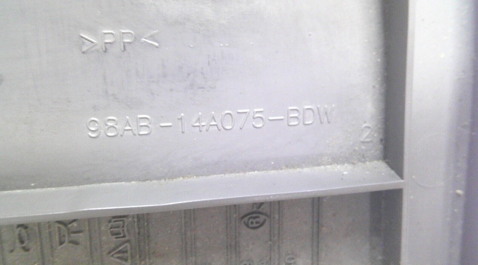 2000 - 2004 Ford Focus Interior Dash Fuse Panel Cover 98AB-14A075-BDW B3 - RarePartsFinder.Com