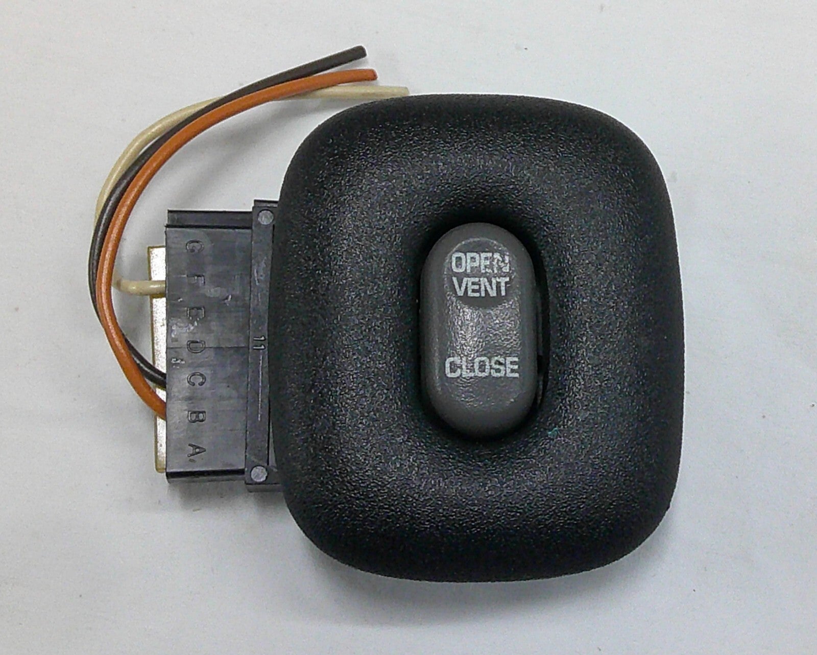Cavalier Alero Grand Am Sunfire OEM Factory Sunroof Switch 22654791 Tested A17 - RarePartsFinder.Com