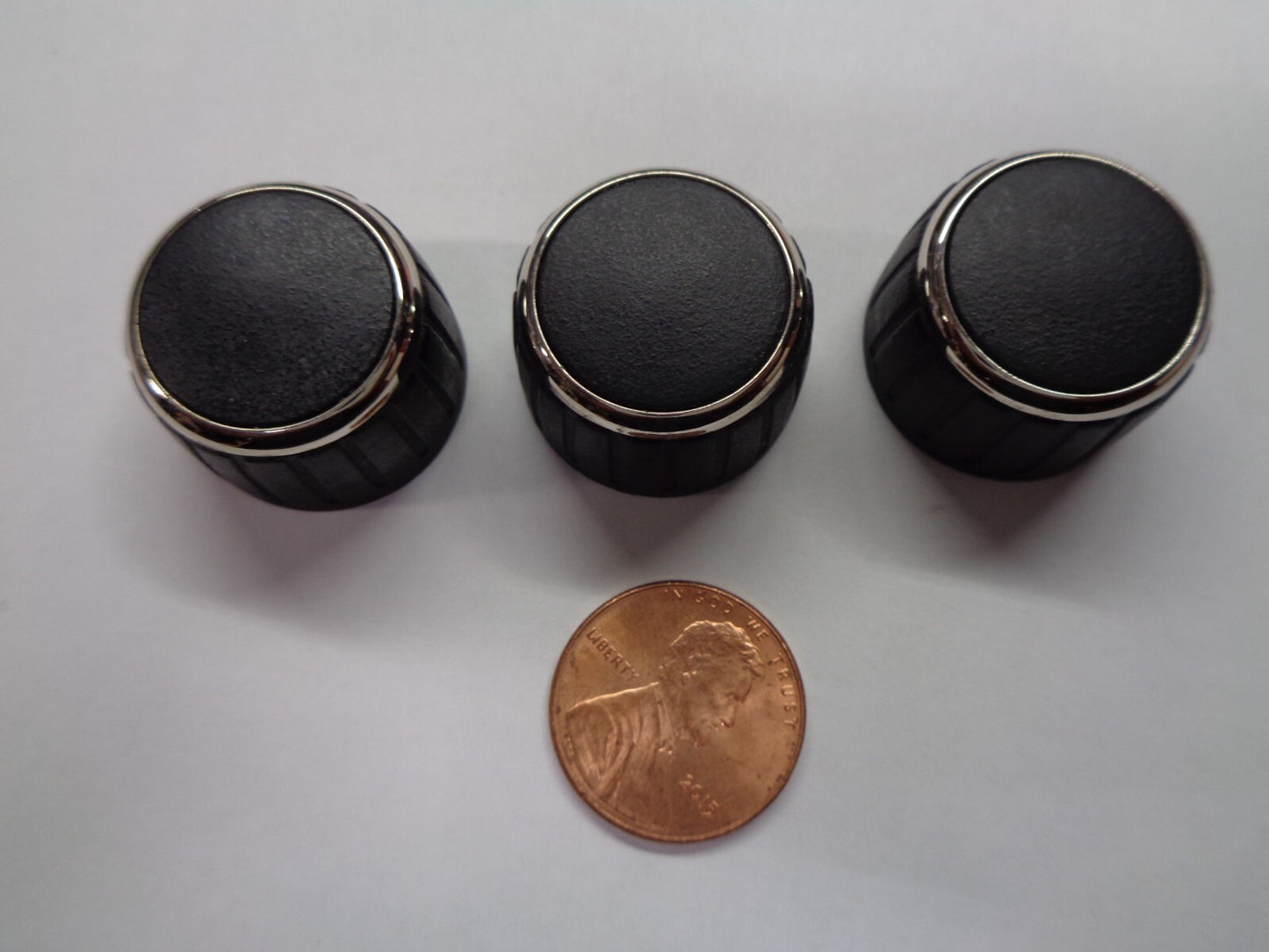 2006 2007 HONDA PILOT STEREO RADIO TUNER KNOB SET OEM