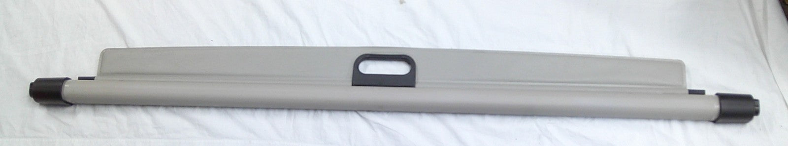 Rainier Trailblazer Envoy Trunk Cargo Beige Cover Shade OEM 15231338 21995531 M3