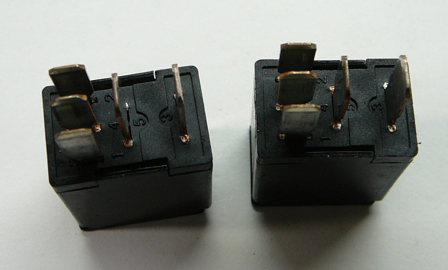 2 Pieces 5 pin relay Dodge Chrysler Jeep 04608650AB  50732 C3