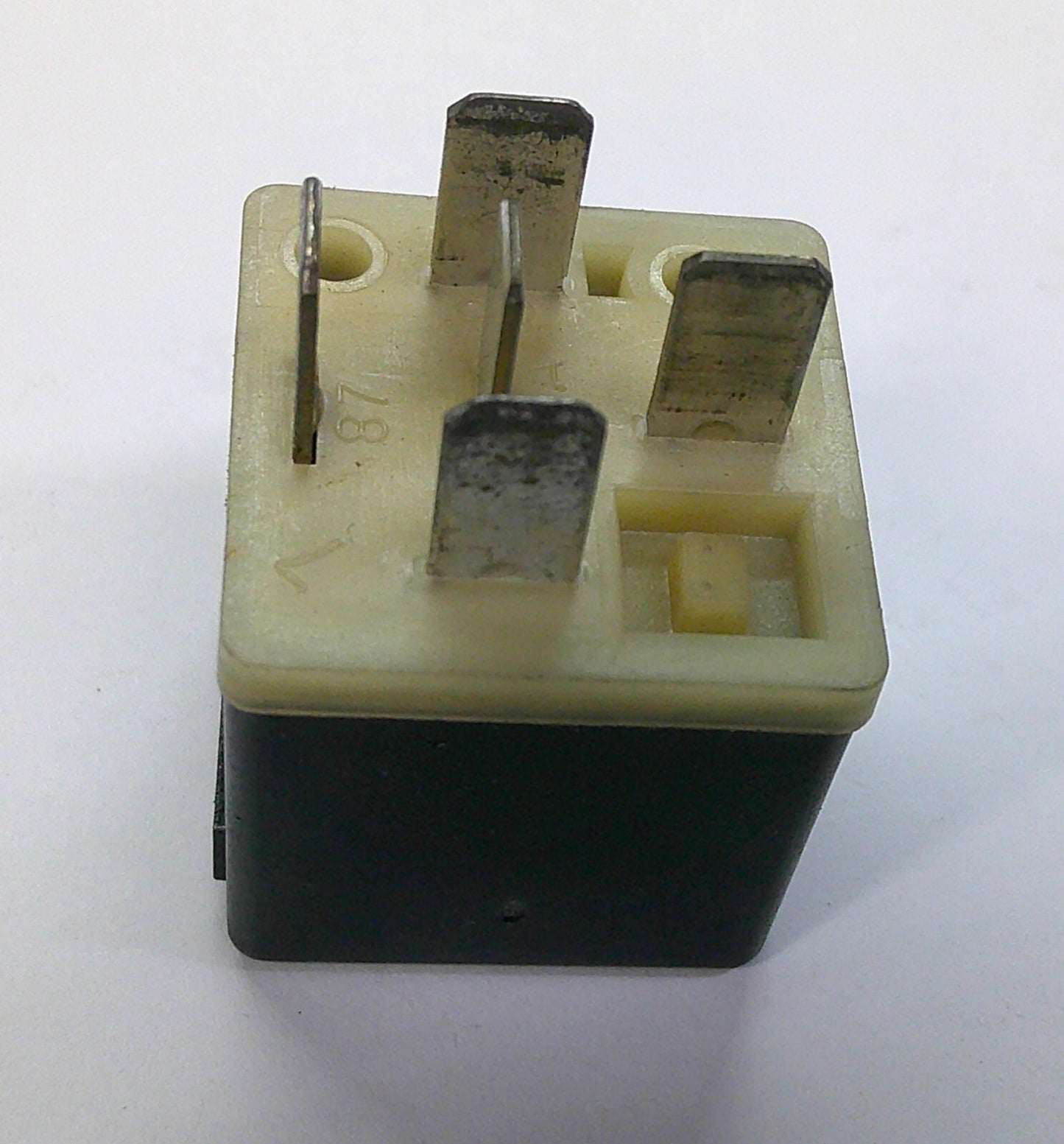 USA SELLER FORD OEM F0AB-14B192-AA  RELAY SET TESTED 1 YEAR WARRANTY F1