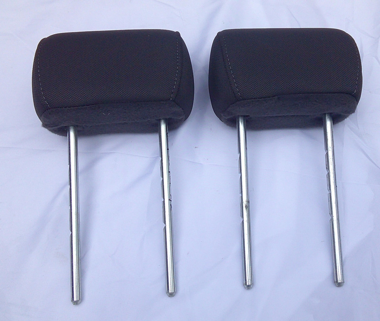 2004 - 2008 FORD F-150 F150 REAR HEADREST HEAD REST SET GRAY CLOTH OEM