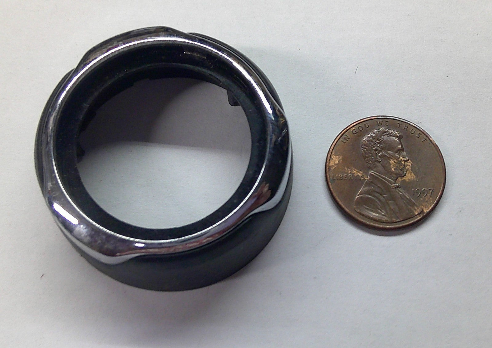 2014 - 2017 FORD FUSION STEREO TUNER RADIO OUTER KNOB RING OEM FACTORY - RarePartsFinder.Com