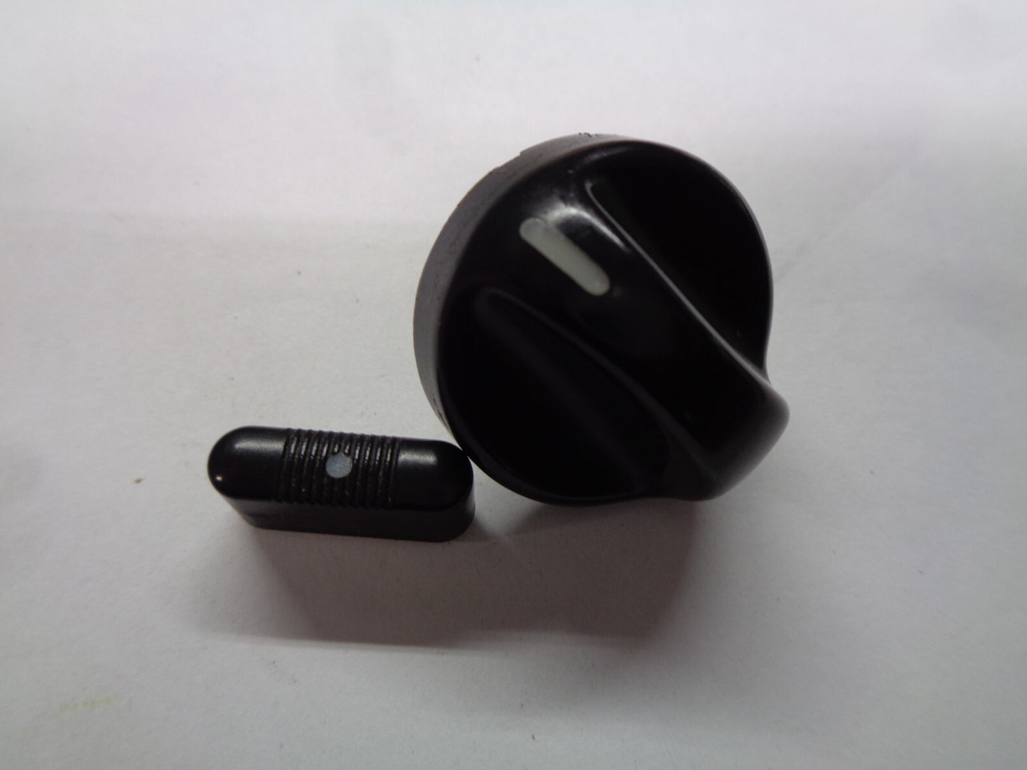1994 - 1997 NISSAN ALTIMA CLIMATE CONTROL A/C HEATER KNOB SET OEM 27560-1E400