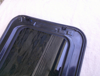 2006 - 2007 MITSUBISHI LANCER OEM FACTORY SUNROOF GLASS FREE SHIPPING