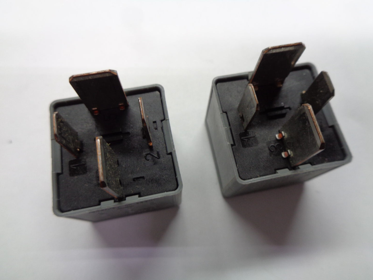 2 PIECE SET FORD OEM RELAY 5M5T-14B192-EA TESTED 1 YEAR WARRANTY F5