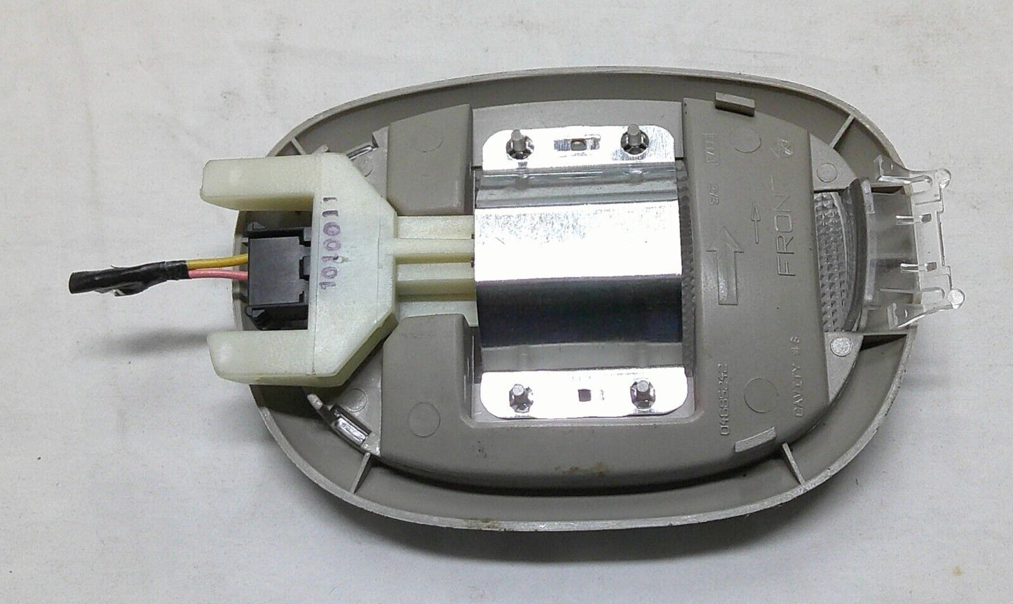 01 02 03 04 05 Chrysler PT cruiser overhead ceiling dome light  R1 - RarePartsFinder.Com