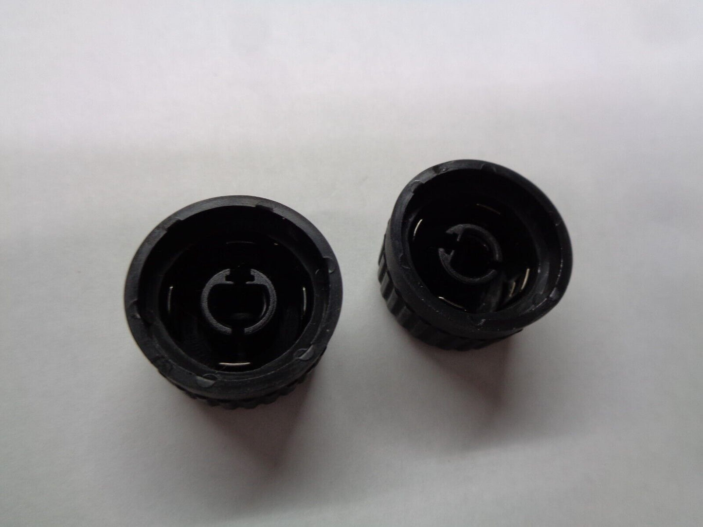 2004 2005 ACURA MDX STEREO TUNER RADIO CONTROL KNOB SET OEM FREE SHIPPING - RarePartsFinder.Com
