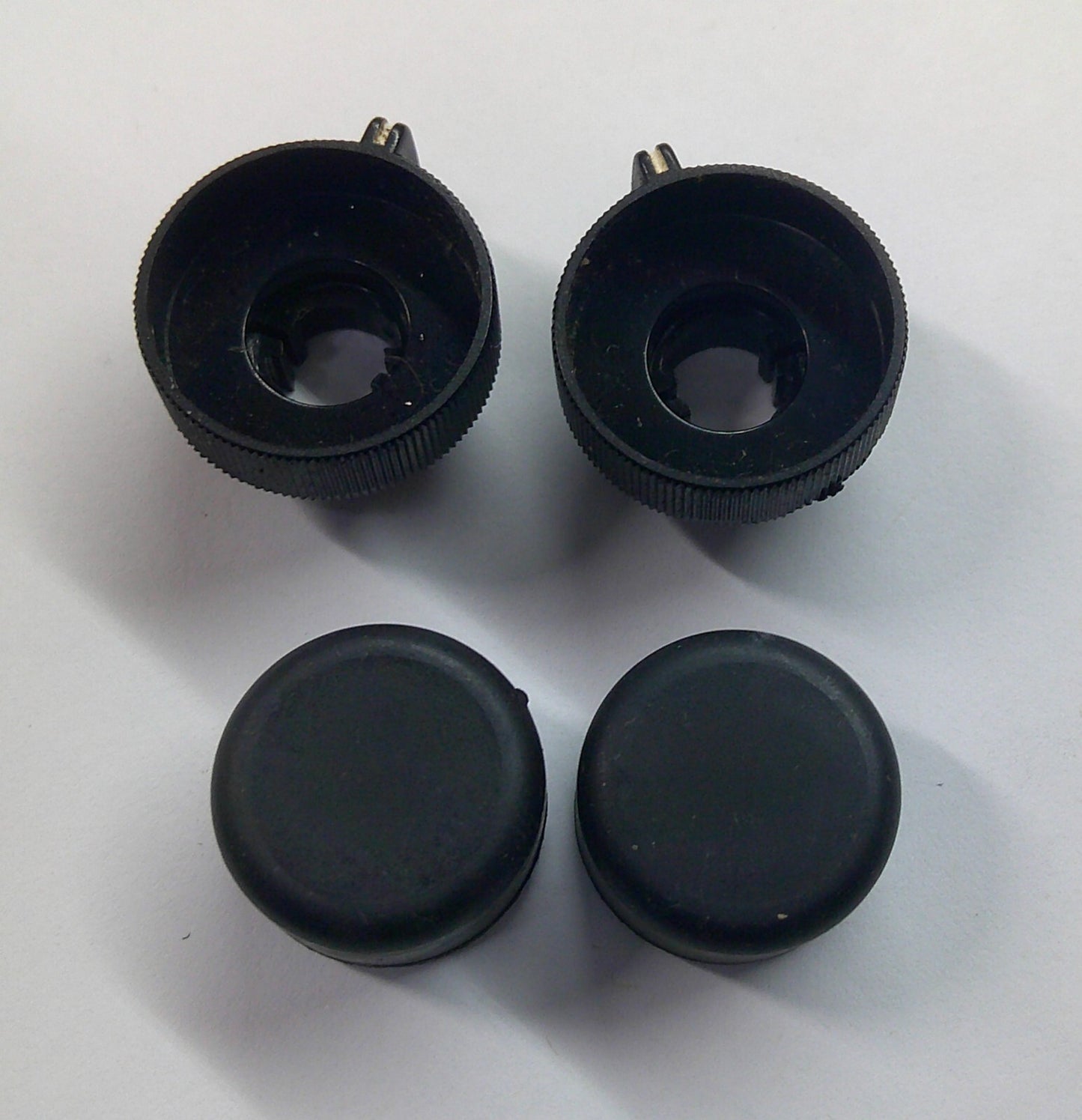 1990 VOLVO 740 RADIO STEREO TUNER CONTROL KNOB SET OEM FREE SHIPPING
