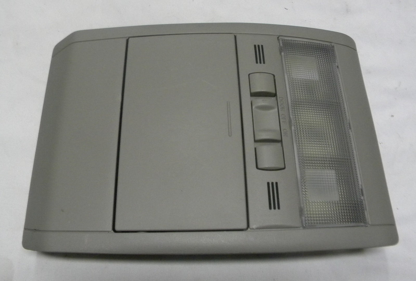 04 - 09 Prius Light Gray Overhead OEM Dome Reading Map Light 81260-47010-B0 R3