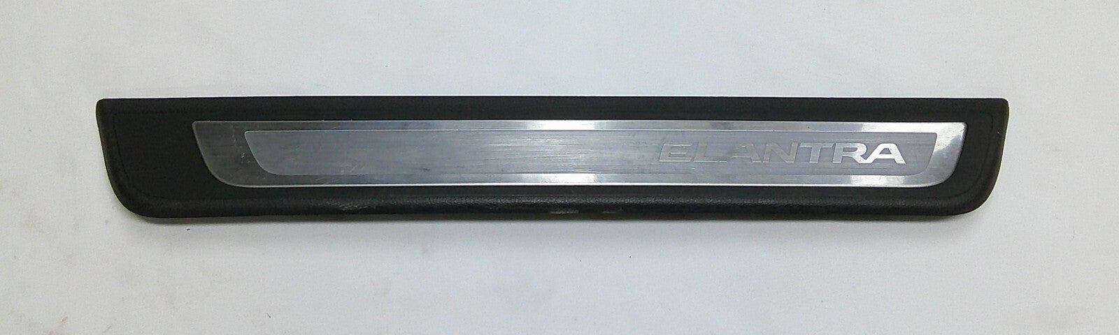 2014 2015 HYUNDAI ELANTRA OEM DRIVER DOOR SILL COVER TRIM FREE SHIPPING B2